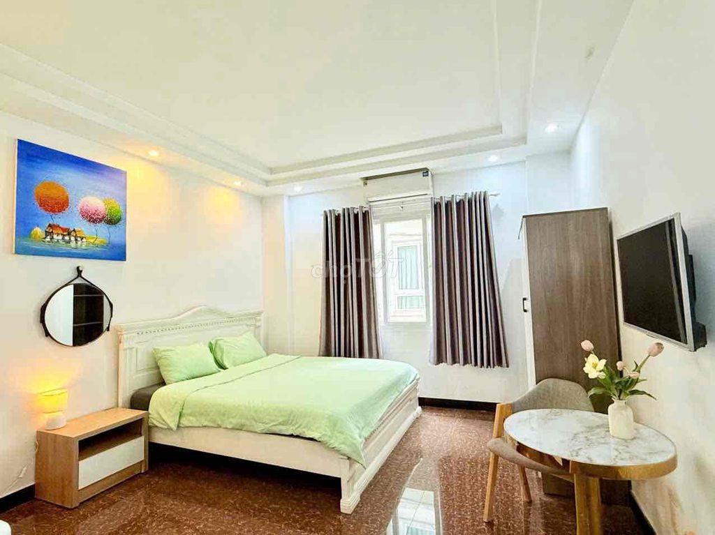 Sang CHDV Malila nội khu Hưng gia 3 Tòa nhà gồm 18 phòng + 1mb mb đang