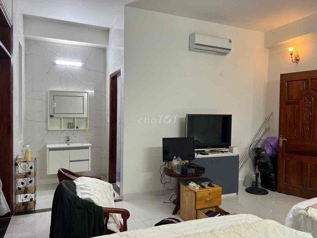 Chính Chủ Cho Thuê Nhà MT Q.9 Đường Liên Phường Long Trường 6pn 1MB 6w