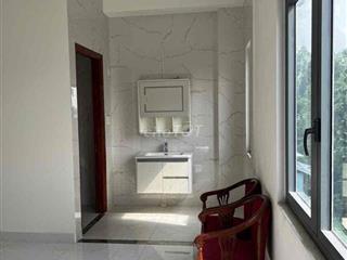 Cho thuê nhà 4 tầng mới xây gần VROSA Khang Điền , đường số 291 ra đườ