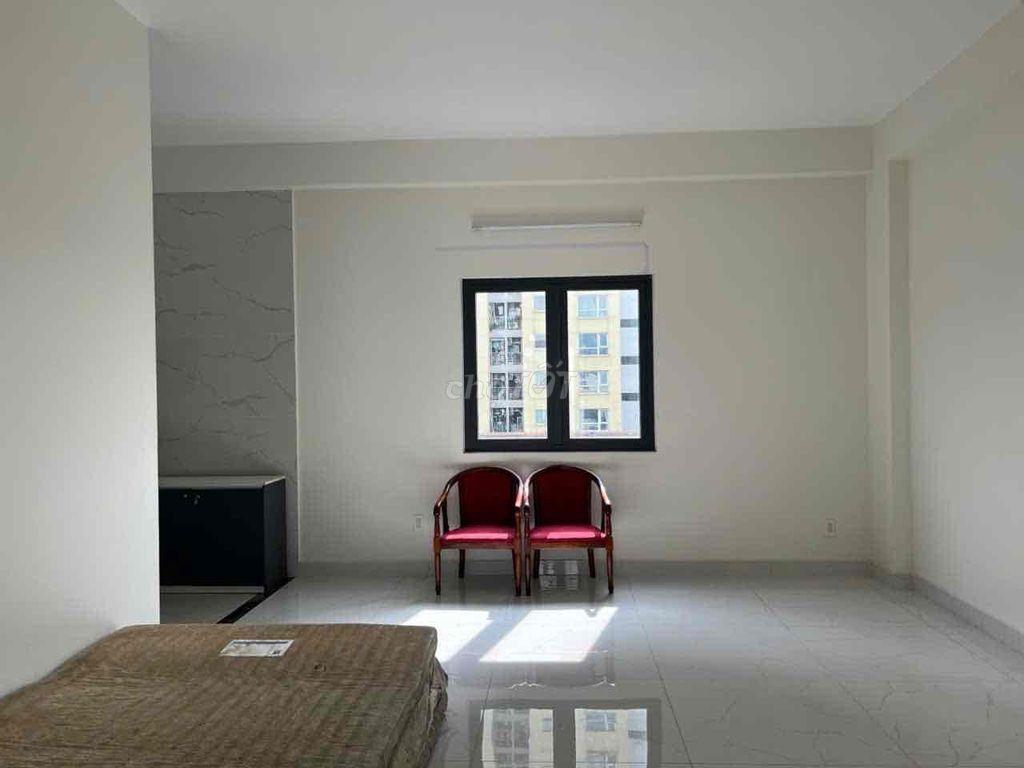 Cho thuê nhà 4 tầng mới xây gần VROSA Khang Điền , đường số 291 ra đườ