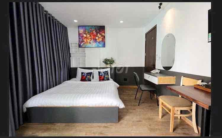 Cho thuê Khách sạn 18A nam Quốc Cang, Quận 1 Diện tích: 6,5 x 21m (nở