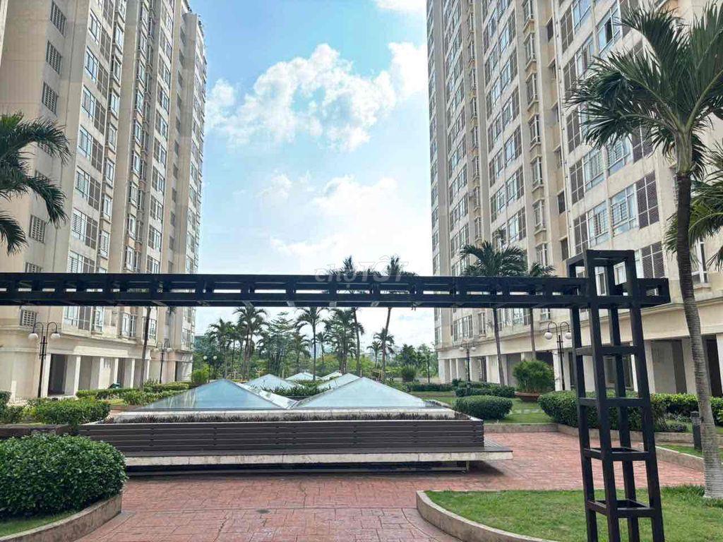 Chính Chủ Bán Penhouse 5pn 6wc Sky Garden 3 PMH Giá 13,5 Tỷ 162m Ful