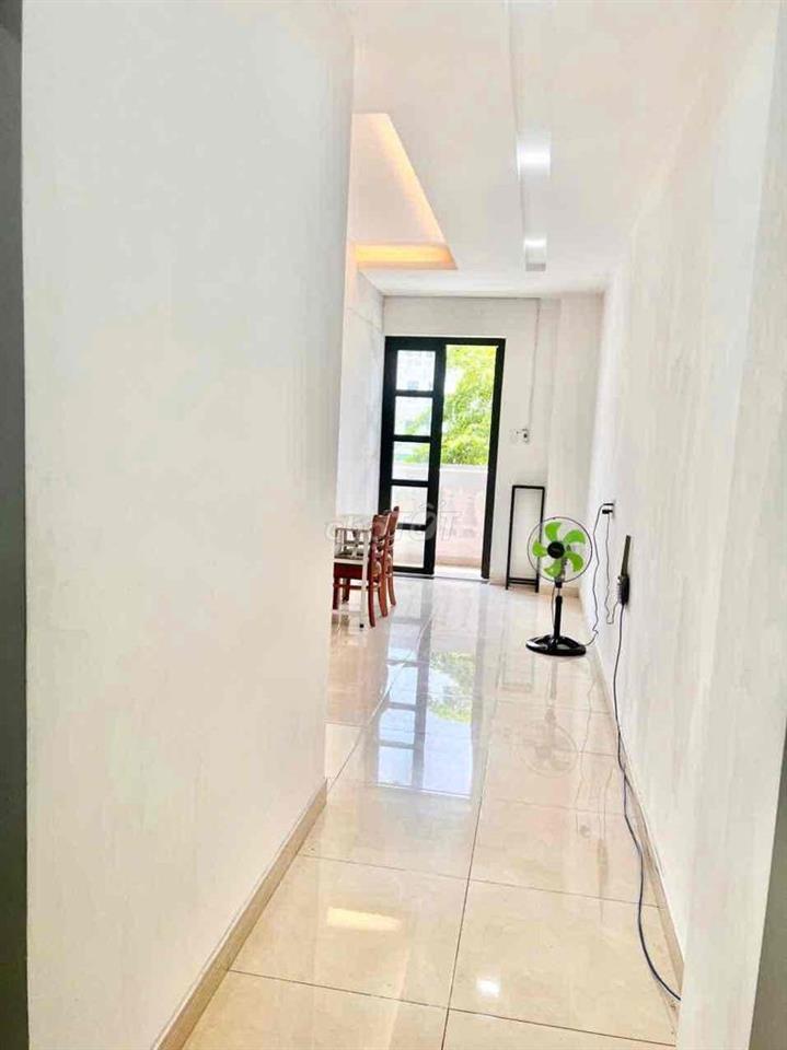 60Tr - 22 Phòng full PCCC 1 hầm 7 tầng 4x20 80m2 xây full