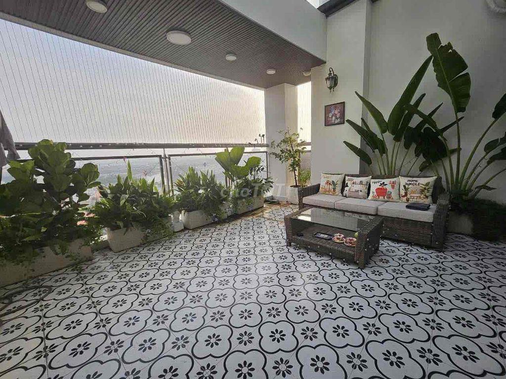 Penthouse Him Lam Riverside, duplex 220m, 4pn, 3wc, 2 bếp, 17,1 Tỷ Ạ.