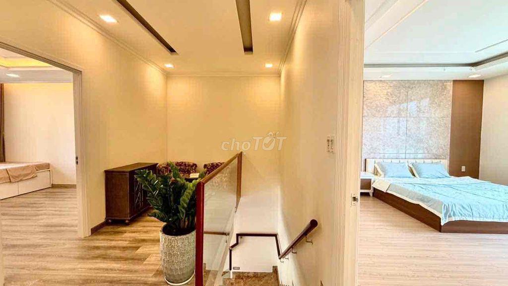 Chính Chủ Cho Thuê CC Cao Cấp Ful NT Doublez Penhouse Starhilll PMH 39