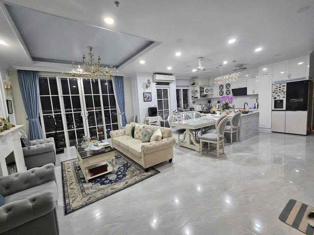 Penthouse Him Lam Riverside, duplex 220m, 4pn, 3wc, 2 bếp, 1 sân vườn