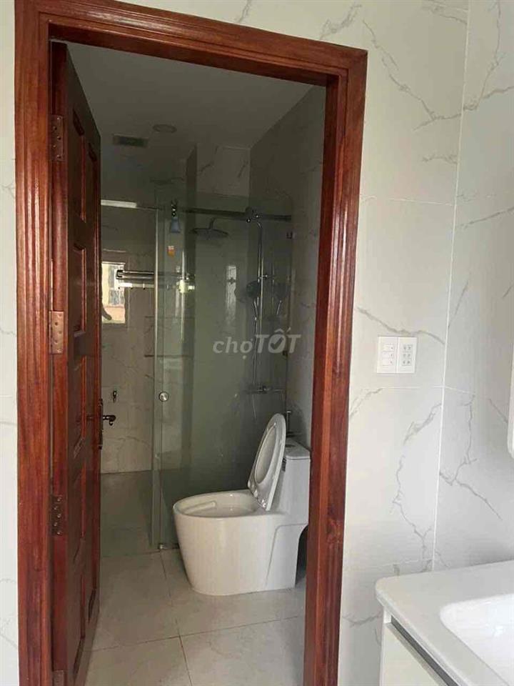 Chính Chủ Cho Thuê Nhà Q.9 Liên Phường KDC Đông 6-8pn 5-6wc Giá 22,5tr