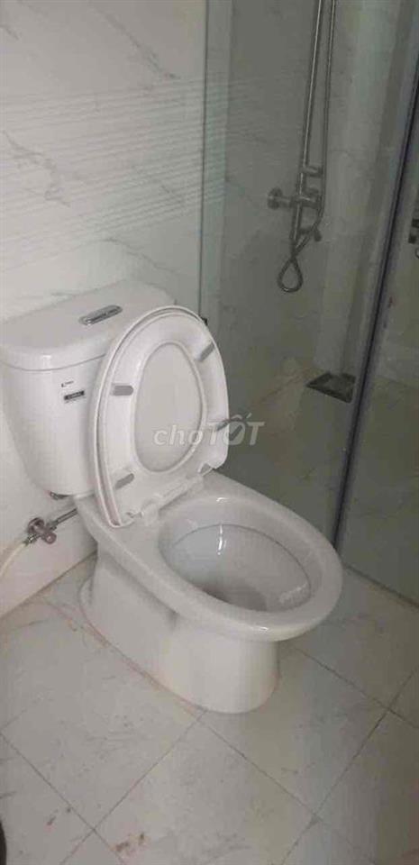 Chính Chủ Cho Thuê Phòng Chợ Bến Thành Q.1 98F/15 Lê Lai Giá 5tr Ạ
