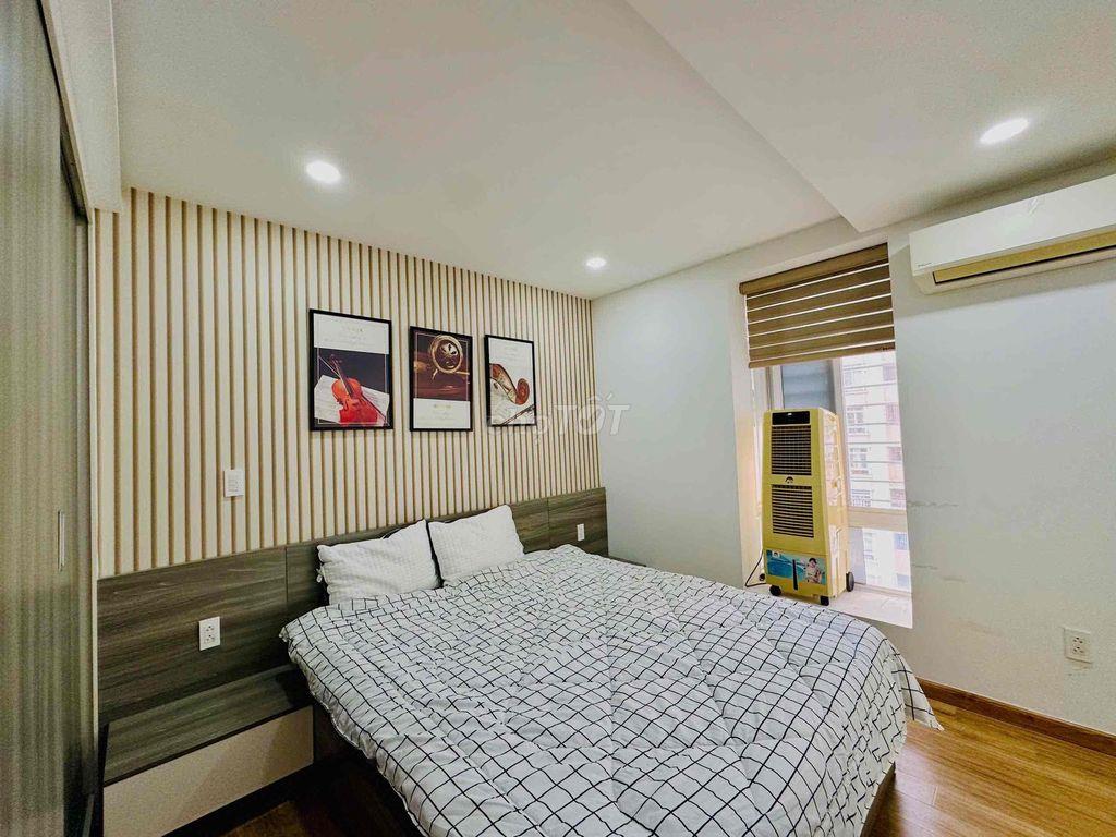 🏡 CHO THUÊ PENTHOUSE SKYGARDEN 3  ✨ Diện tích: 250m²   🛏️ 3 phòng ngủ