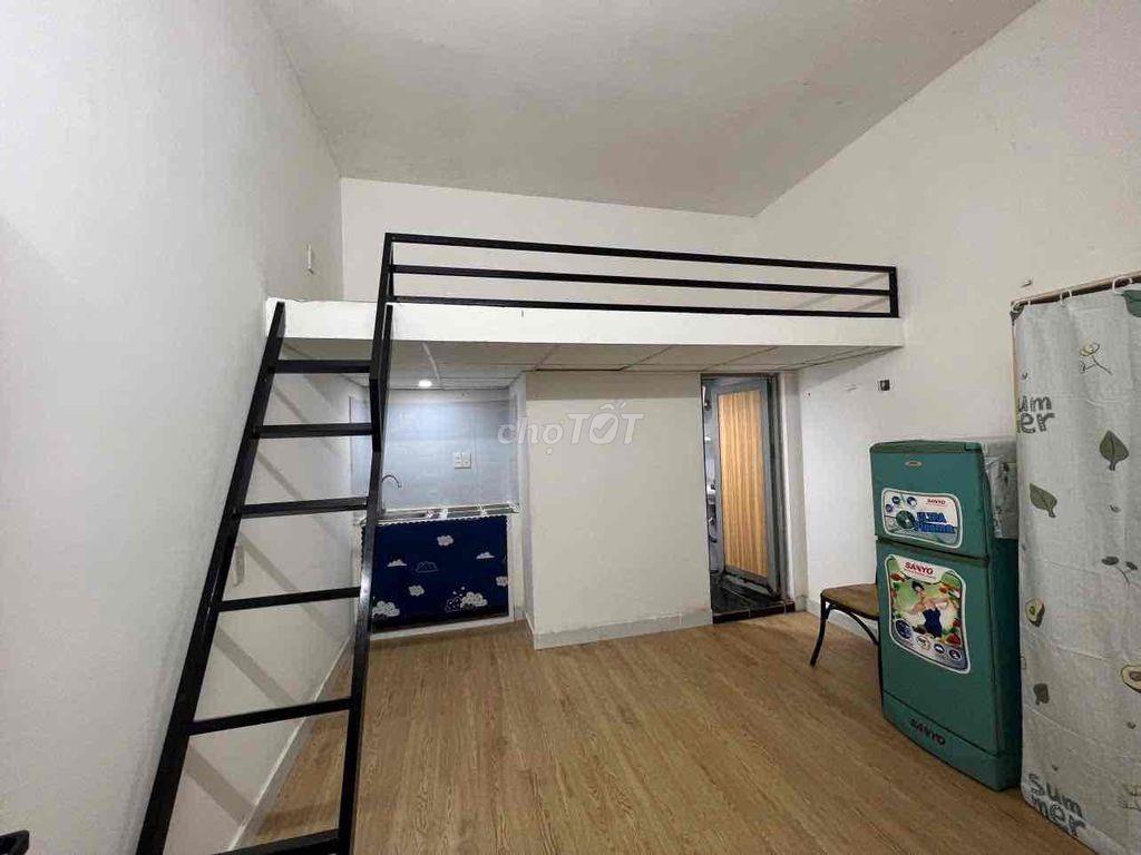 43p  trương Công định, Tân Bình 1 căn 2PN 39p có gác 3 phòng studio dư