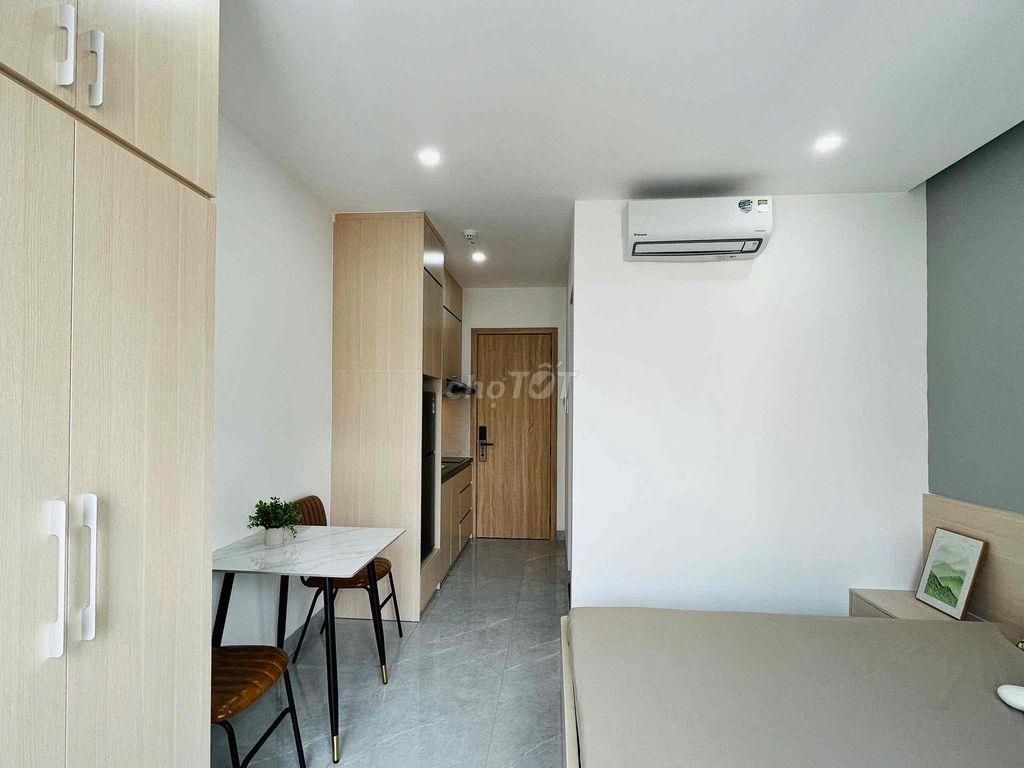 CĂN HỘ BAN CÔNG BẾP XA GIƯỜNG THÔNG THOÁNG