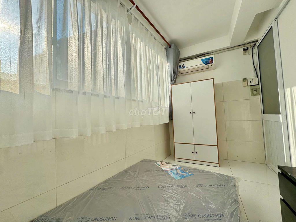 2PN CỬA SỔ TO NGAY TẠI Q10 PHÙ HỢP SINH VIÊN Ở ĐÔNG GIÁ CỰC MỀM