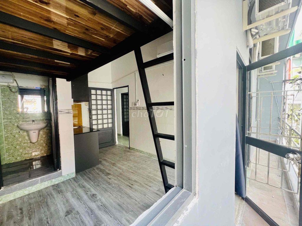DUPLEX BAN CÔNG CỬA SỔ CHO SINH VIÊN GẦN CÁC TRƯỜNG ĐẠI HỌC