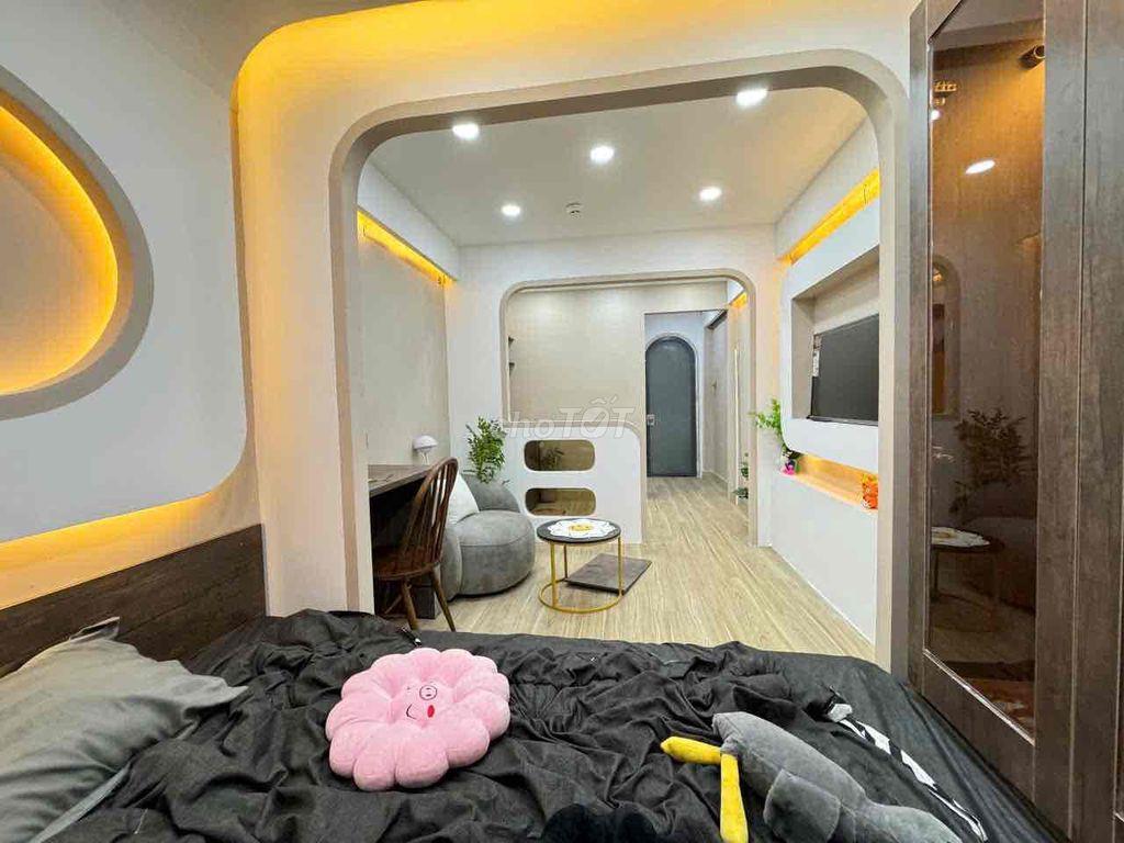 1PN TÁCH BẾP CỬA SỔ VỊ TRÍ TRUNG TÂM GẦN TRƯỜNG ĐẠI HỌC