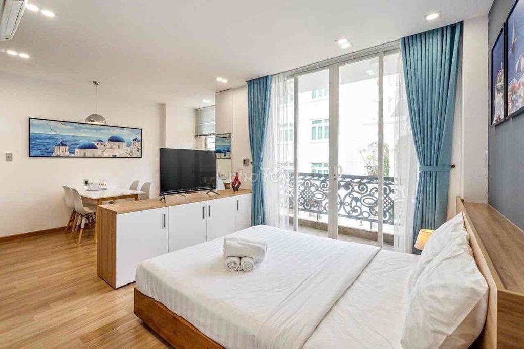 1PN BAN CÔNG FULL NỘI THẤT CAO CẤP TẠI Q1