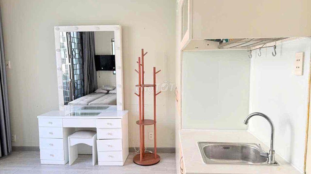 CĂN HỘ DỊCH VỤ TRUNG TÂM QUẬN 1 (NGAY PHỐ BÙI VIỆN)
