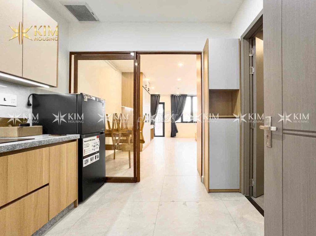 CĂN HỘ DỊCH VỤ 1PN TÁCH BẾP SIÊU THOÁNG (NGAY CHỢ BÀN CỜ)
