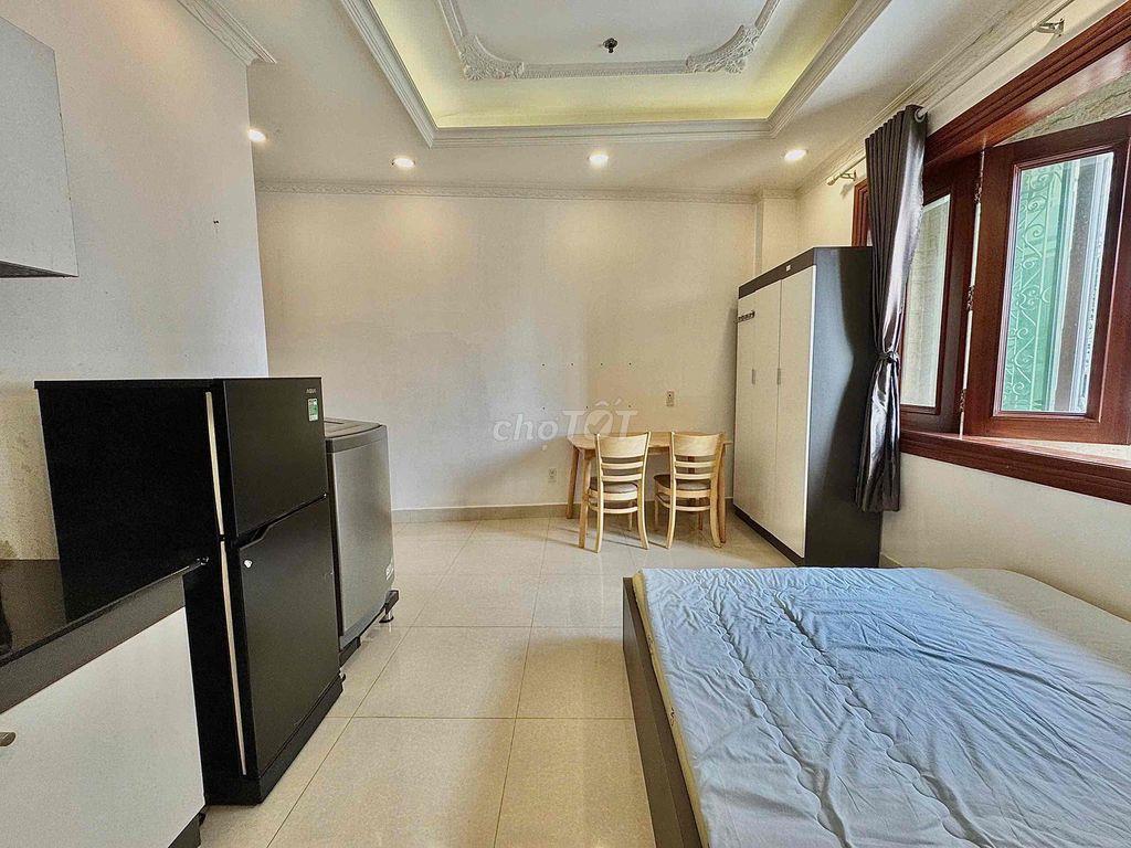 CĂN HỘ DỊCH VỤ QUẬN 1 - NGAY VINCOM ĐỒNG KHỞI
