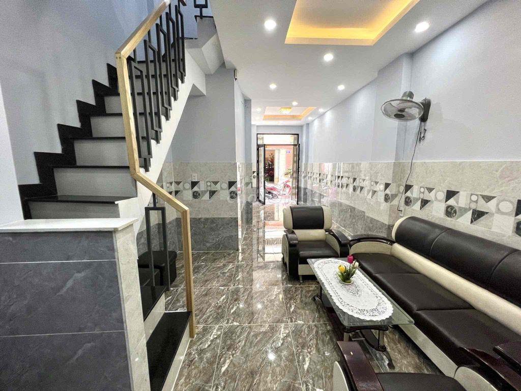 CHO THUÊ NHÀ NGUYÊN CĂN XÂY MỚI 100% QUẬN 3