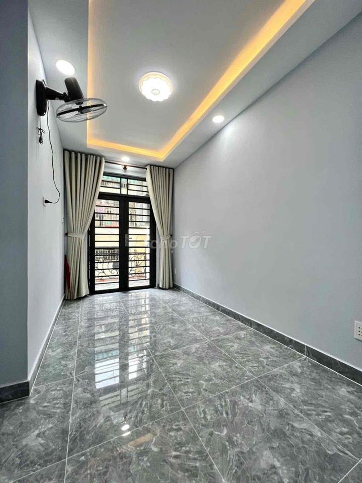 CHO THUÊ NHÀ NGUYÊN CĂN XÂY MỚI 100% QUẬN 3
