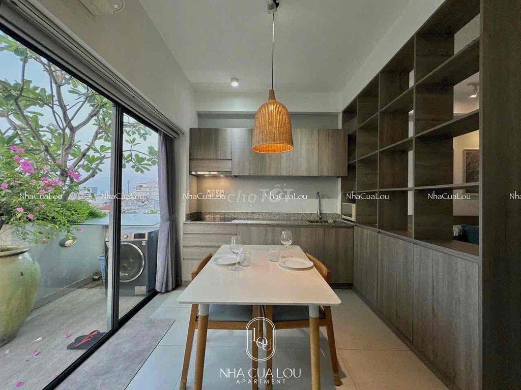 CĂN HỘ DỊCH VỤ CAO CẤP DẠNG PENTHOUSE QUẬN 4 (NGAY CẦU KHÁNH HỘI)