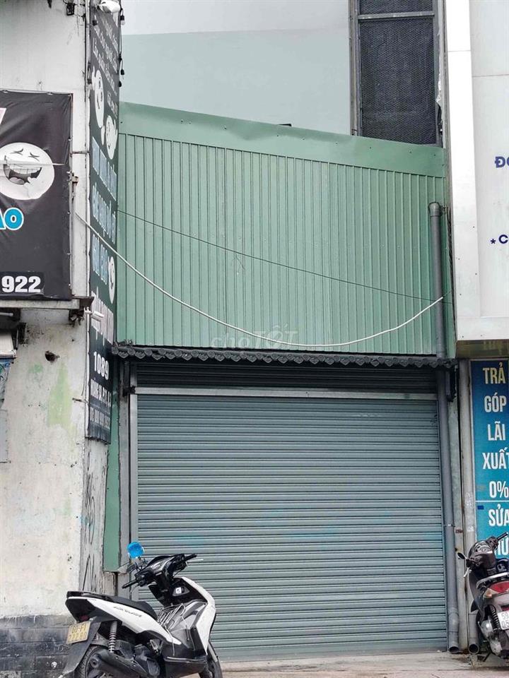 CẦN BÁN GẤP ĐẤT Ở QUẬN 3 (MẶT TIỀN HOÀNG SA - TRƯỜNG SA)