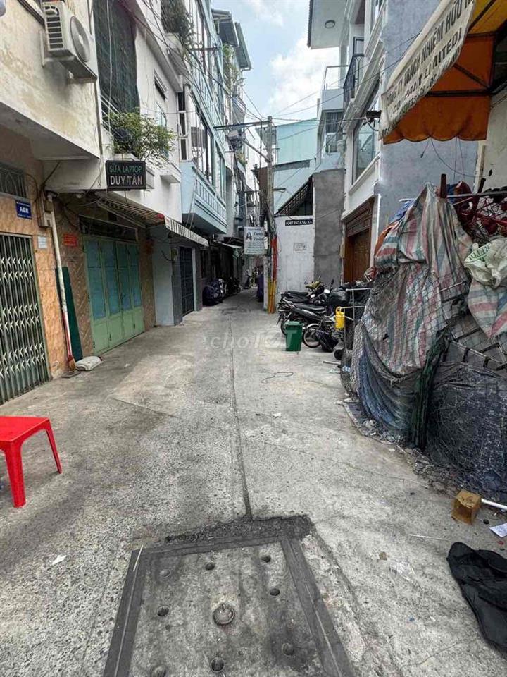 CẦN BÁN GẤP ĐẤT Ở QUẬN 3 (MẶT TIỀN HOÀNG SA - TRƯỜNG SA)