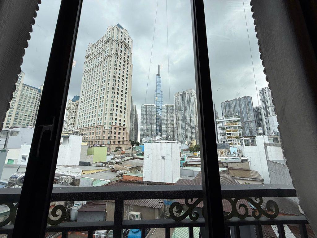 Cho Thuê Căn Hộ 1 Phòng Ngủ Dạng Studio Gần Landmark 81 - Bình Thạnh.