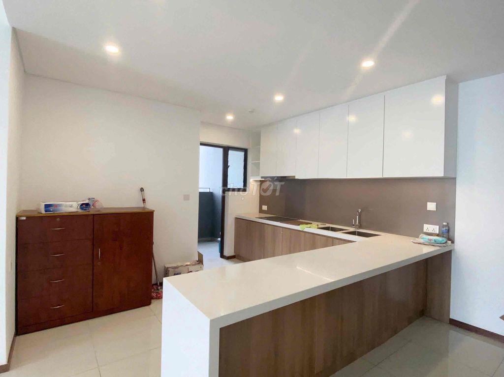 2 pn, nội thất cơ bản ngay One Verandah, tự do thiết kế theo gu