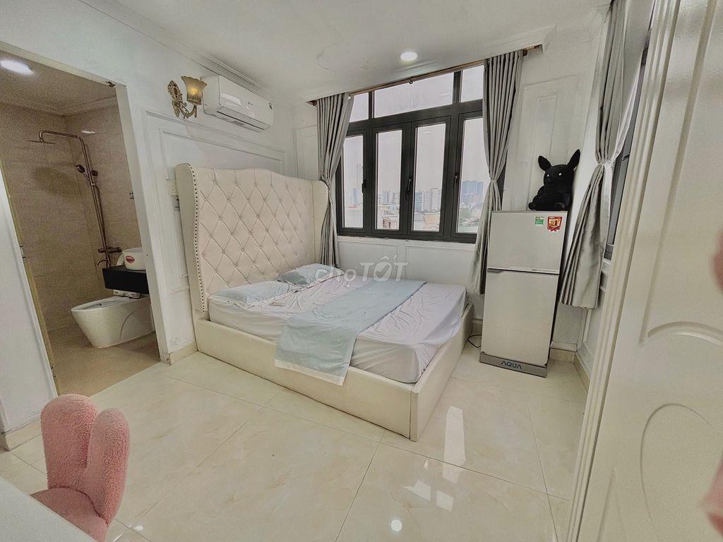PHÒNG TẦNG CAO - CỬA SỔ THOÁNG - VIEW ĐẸP