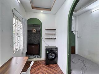 PHÒNG TÁCH BẾP - CỬA SỔ THOÁNG - HẺM Ô TÔ