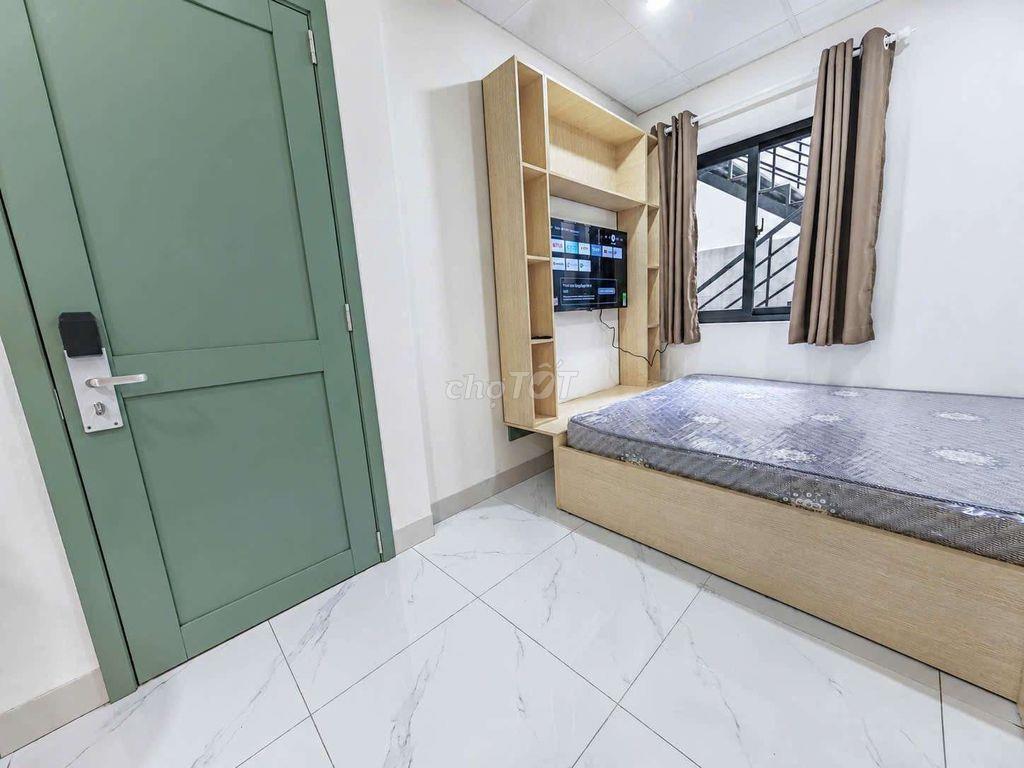 Studio/1 phòng ngủ gần cầu Bông quận 1, Phan Đăng Lưu, Lê Quang Định