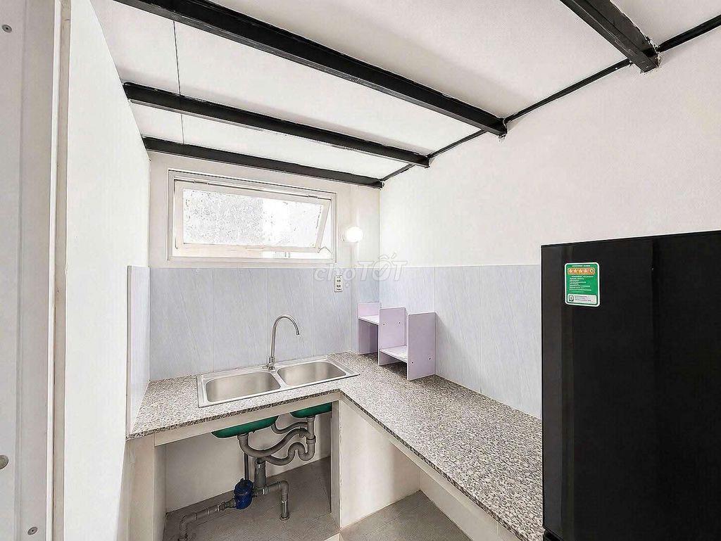 Duplex cách VLU CS3 chỉ 500m, gần Vincom Nguyễn Xí BXMĐ cũ