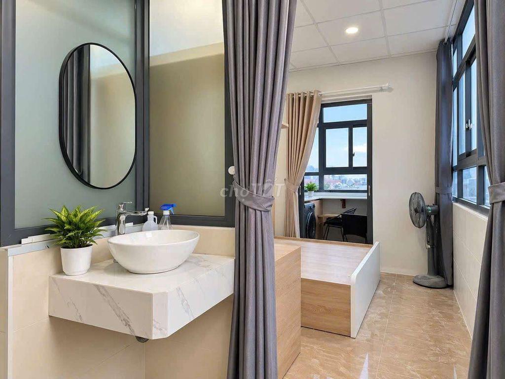 1phòng ngủ thang máy gần chợ Bà Chiểu VLU CS2&3 cách Q1 chỉ vài phút