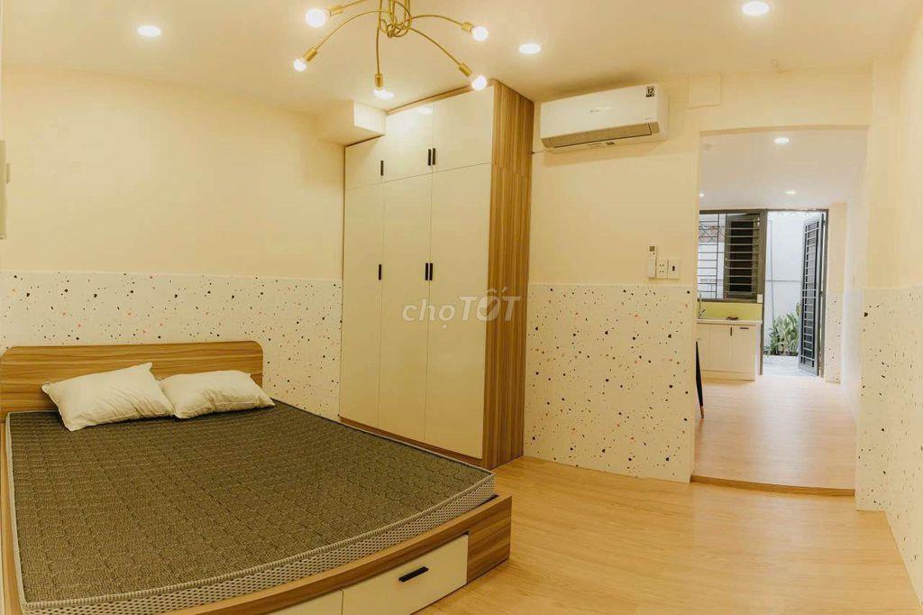 1phòng ngủ gần ngã tư Hàng Xanh, cách UEF chỉ vài phút đi xe