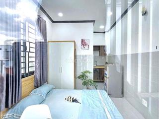 Studio full nội thất, ban công Nguyễn Gia Trí đi bộ qua GTVT, Hutech
