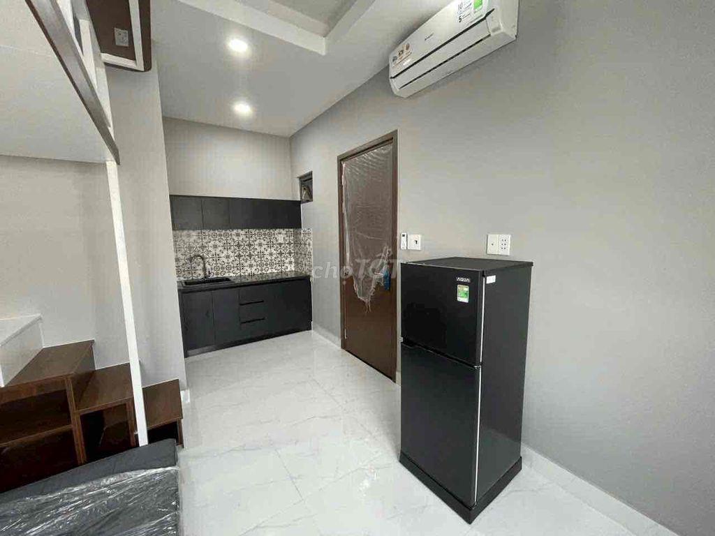 Phòng full nội thất gần GTVT, Văn Lang, Chợ Bà Chiểu,...