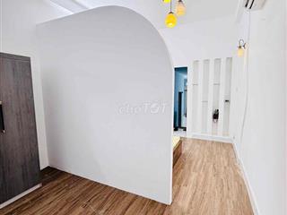 TÁCH BẾP ngay SÂN BAY FULL NỘI THẤT PHÒNG TRỆT 30m2