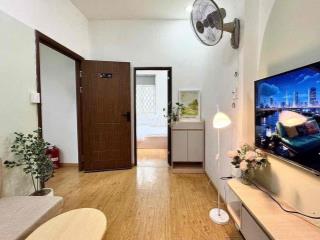 Hệ Thống Căn Hộ 1Pn Ban Công Cửa Sổ Thoáng Mát, Gần Ngã Tư Hàng Xanh