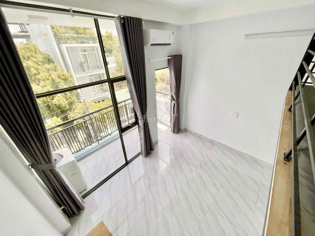 MÌNH TRỐNG LẠI CĂN DUPLEX GẦN TRƯỜNG GTVT