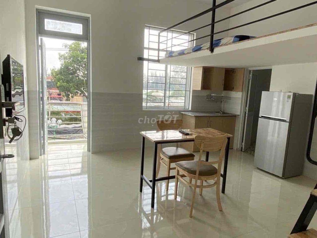 PHÒNG CÓ GÁC RỘNG 25m2 NGAY NGÃ TƯ BẢY HIỀN