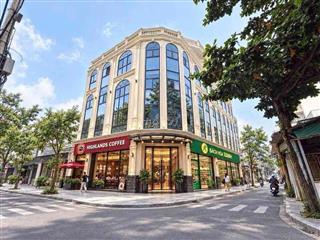 STUDIO BAN CÔNG - NGAY SAU CỔNG ĐẠI HỌC VĂN LANG CS3