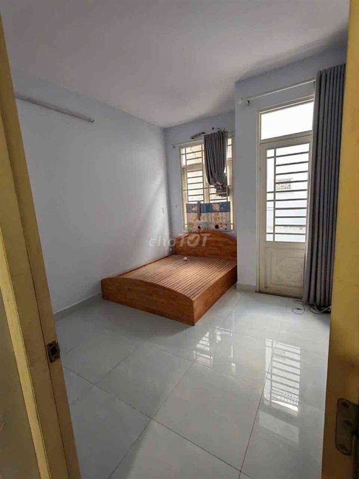 CHO THUÊ NHÀ NGUYÊN CĂN GẦN CHỢ BÀ CHIỂU HẺM Ô TÔ