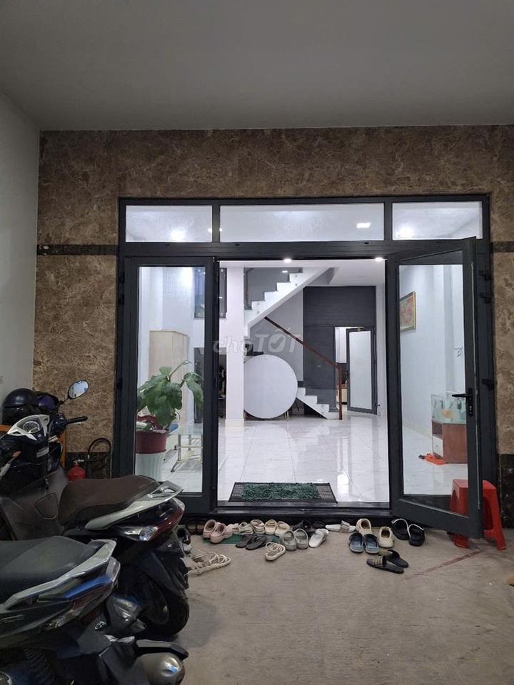 Căn hộ 40m² full nội thất, gần ĐH Văn Lang, chỉ 7 triệu/tháng
