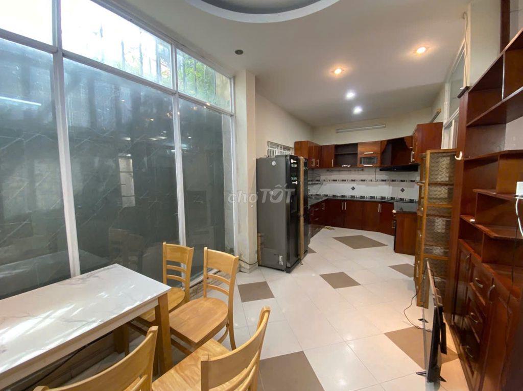 căn hộ cao cấp tầng trệt 40m2 có bếp, pn, nuôi thú cưng, giờ tự do