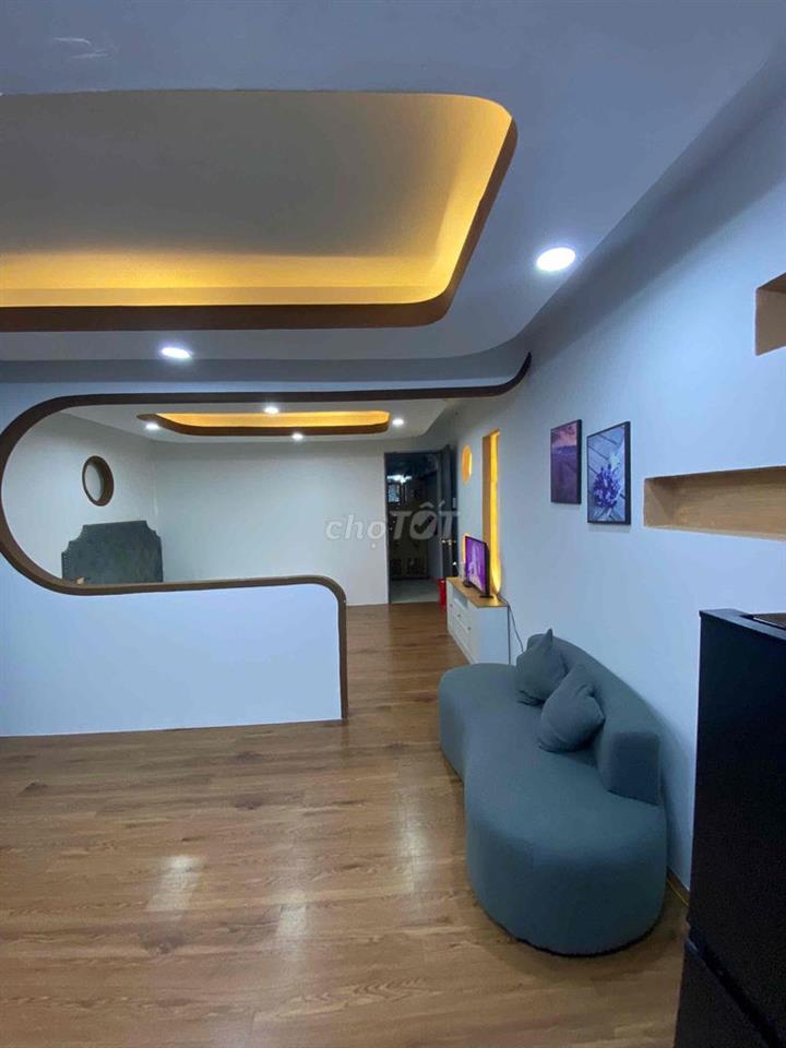 Căn Hộ 1PN Full Nội Thất Máy Giặt riêng Gần LosssTe Cộng Hoà