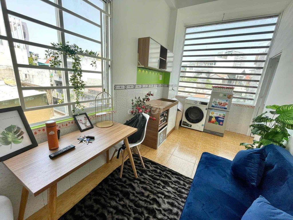 Căn Hộ 2PN Tân Bình , Xe Hơi Tận Cửa , Rộng Thoáng