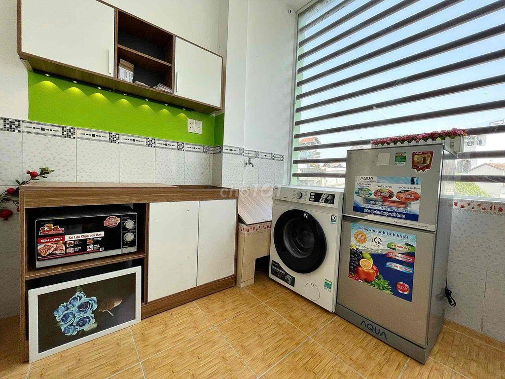 Căn Hộ 2PN Tân Bình , Xe Hơi Tận Cửa , Rộng Thoáng