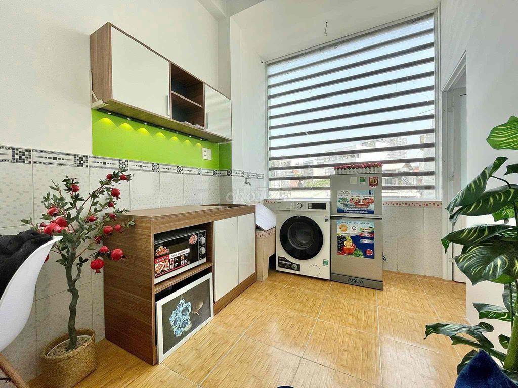 Căn Hộ 2PN Tân Bình , Xe Hơi Tận Cửa , Rộng Thoáng