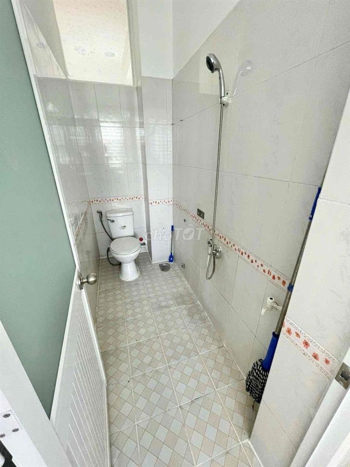 Căn Hộ 2PN Tân Bình , Xe Hơi Tận Cửa , Rộng Thoáng